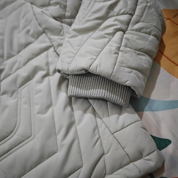 Louis Vuitton Stand Collar Down Jacket - Picture 8 of 11